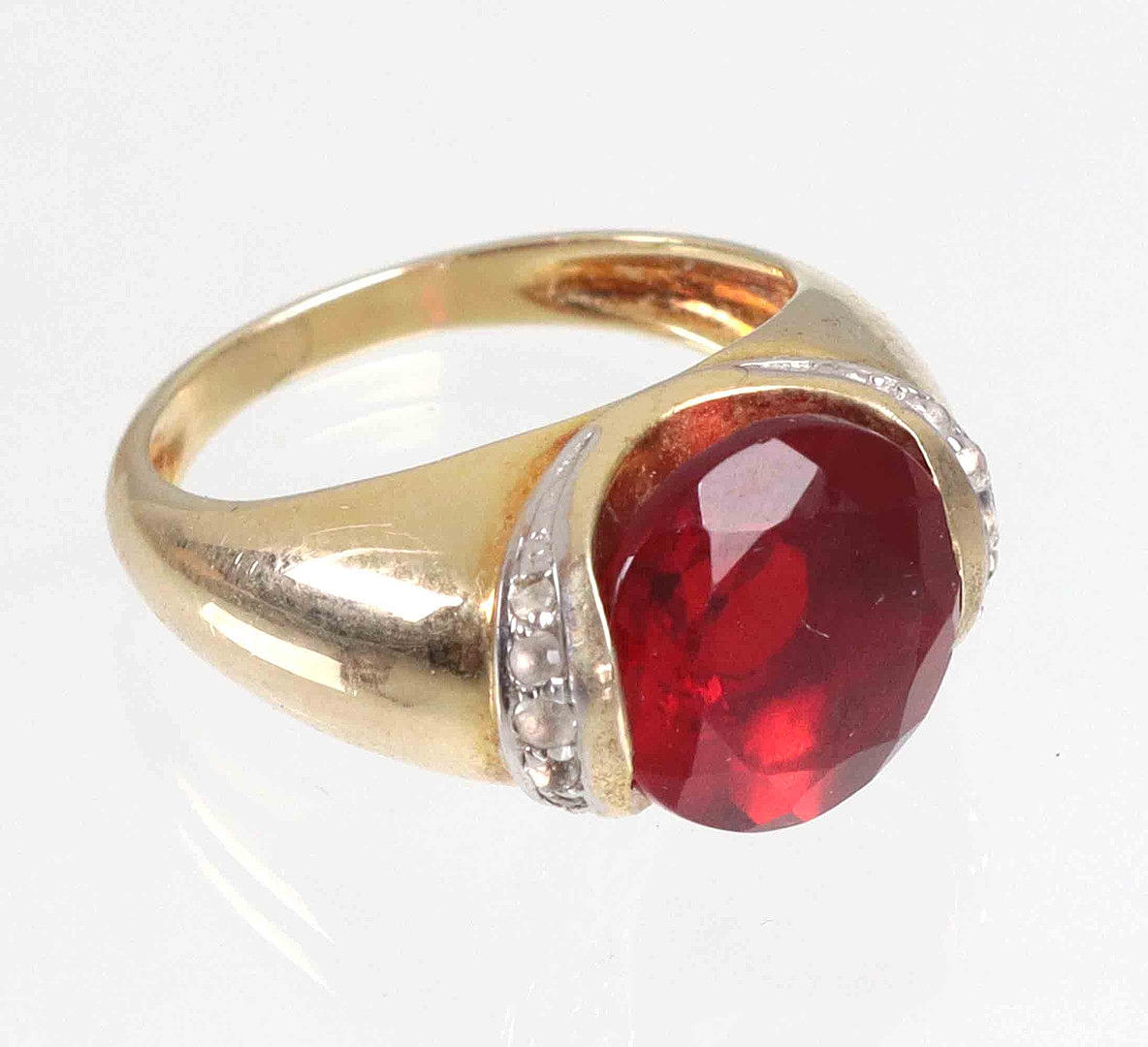 925 GOLD-PLATED SILVER RING.