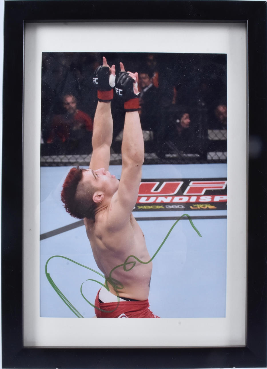 FOTOGRAFÍA FIRMADA, Dan Hardy.