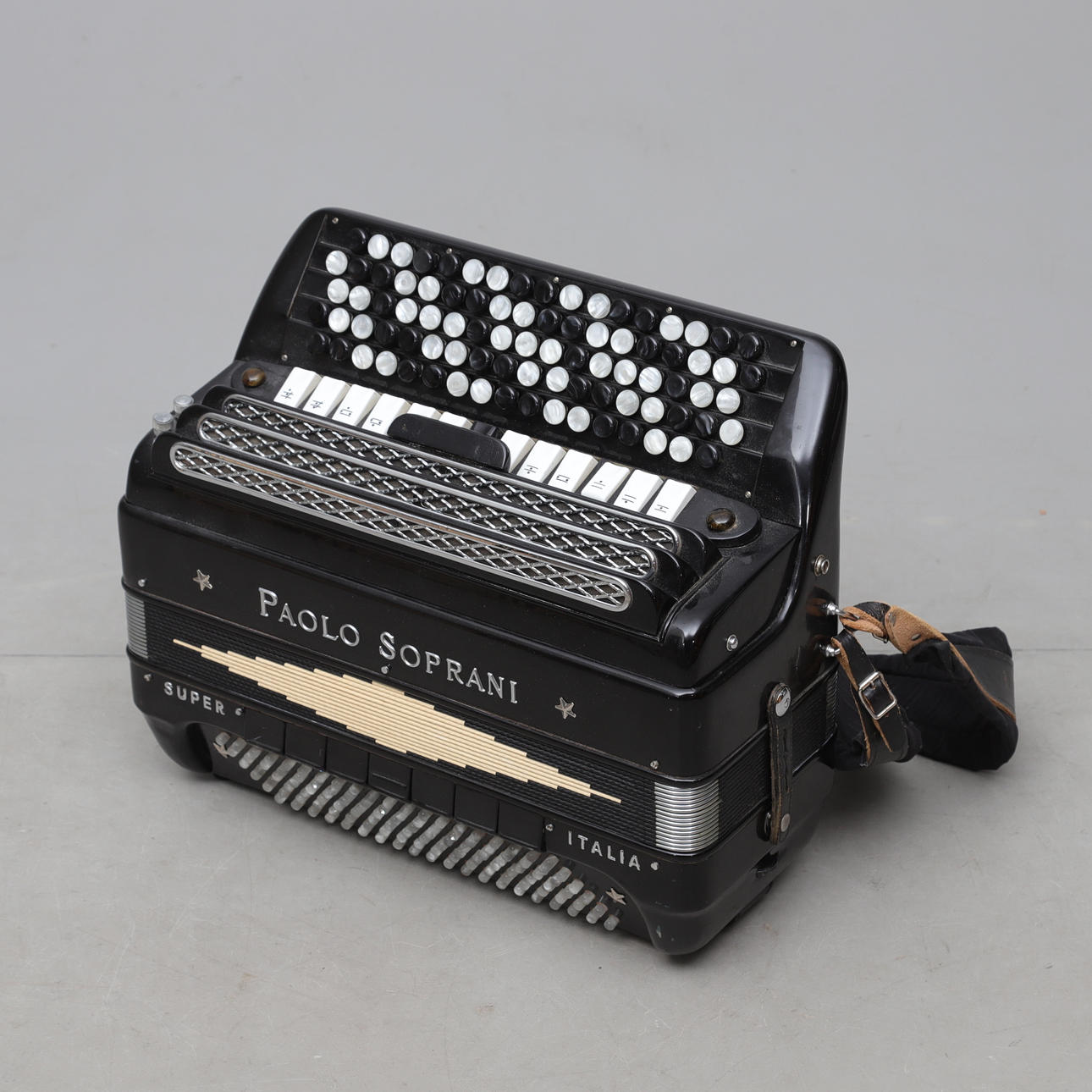 Akkordeon, Paolo Soprani, Modell 444, Italien.