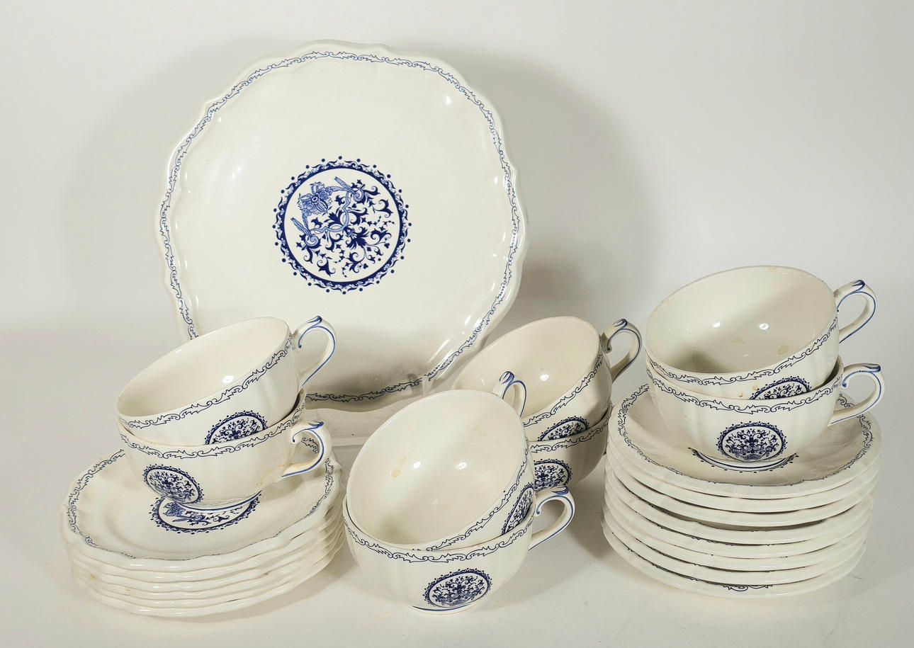 ROUEN 32 BLEU GIEN SNACKSÆT FRANKRIG.