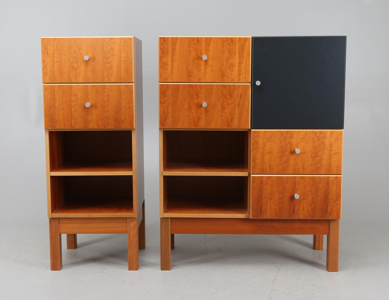 SKÅP, FÖRVARINGSMÖBEL, två delad, Horred, modell Anne, design Anne Krook.