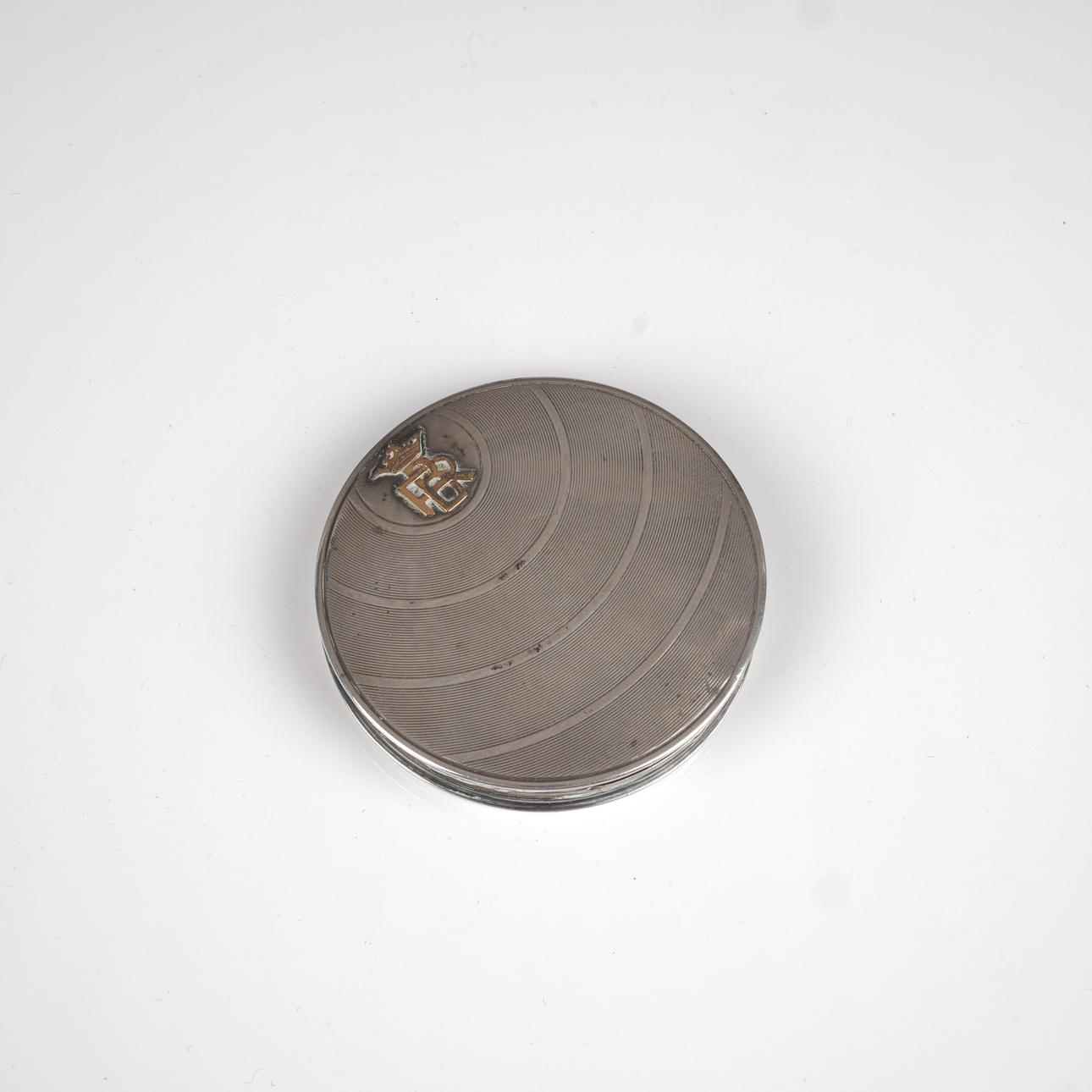 POWDER BOX, silver.