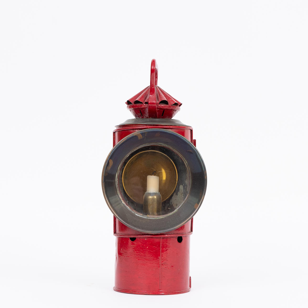 VOGNSLAMPE, malet metalplade, 20. århundrede.