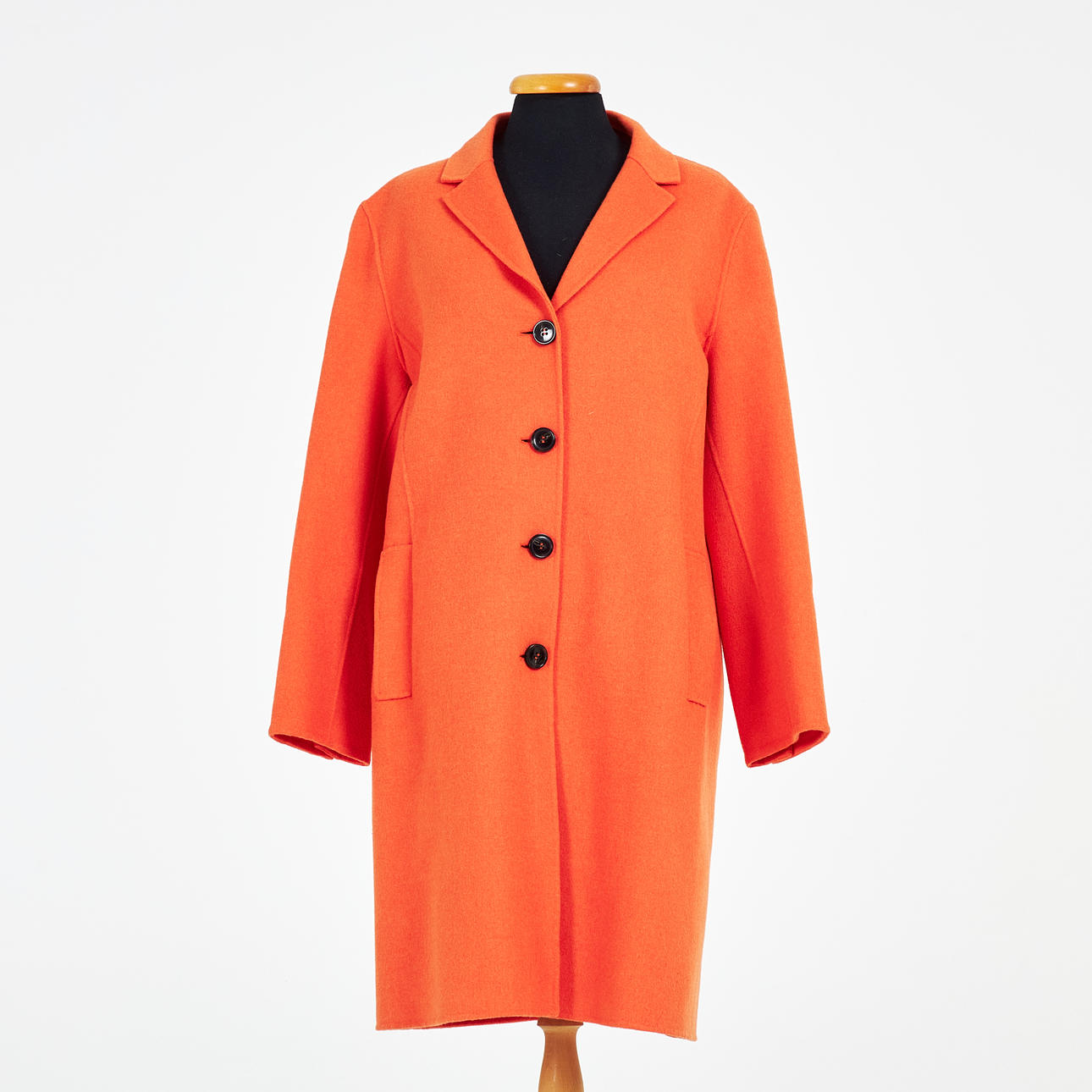 MAX MARA "Weekend", kappa, ull, storlek EU 44.