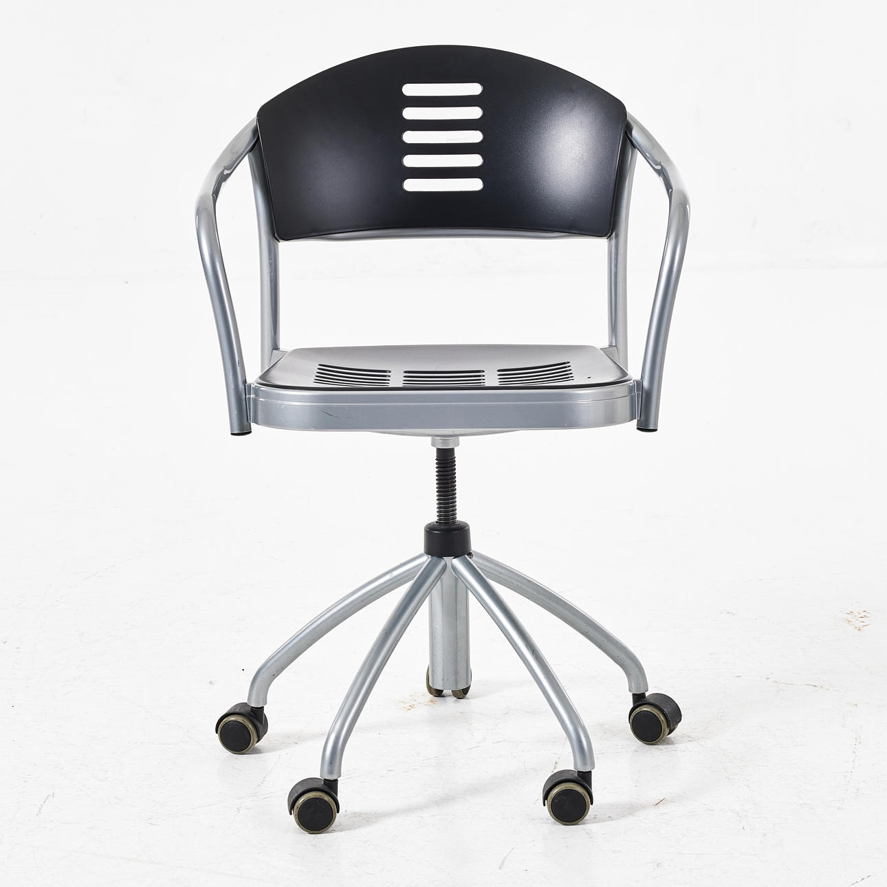 VICO MAGISTRETTI, a work chair “Mauna-Kea”, light metal and