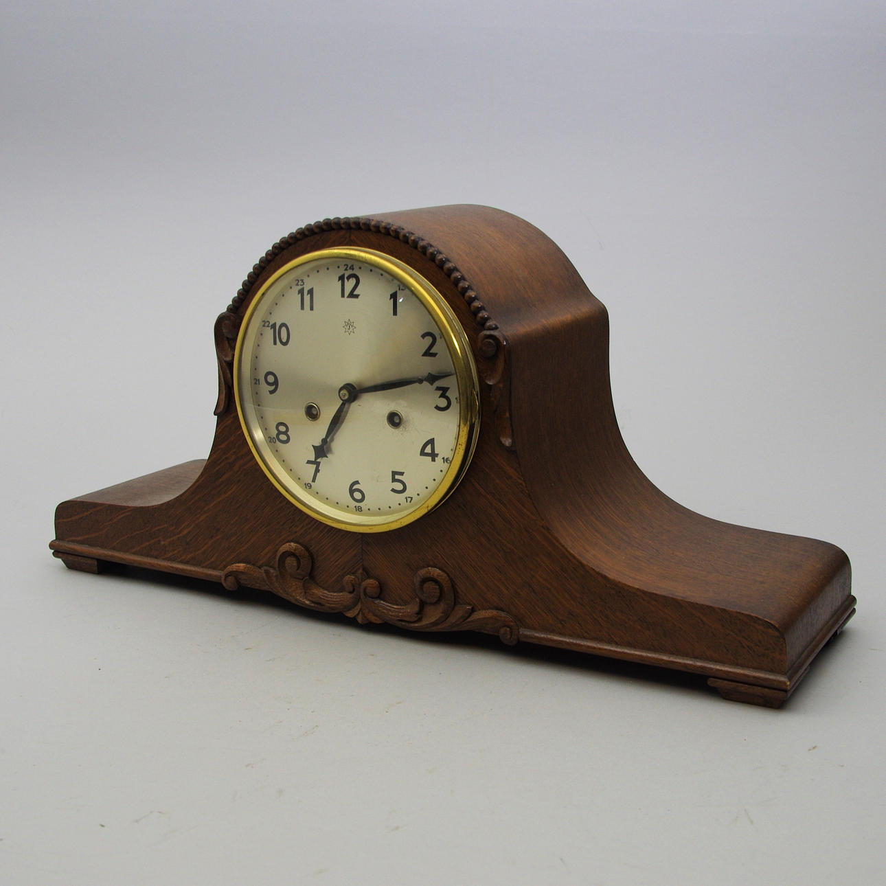 BORDSUR, ek, Junghans, 1930-tal.