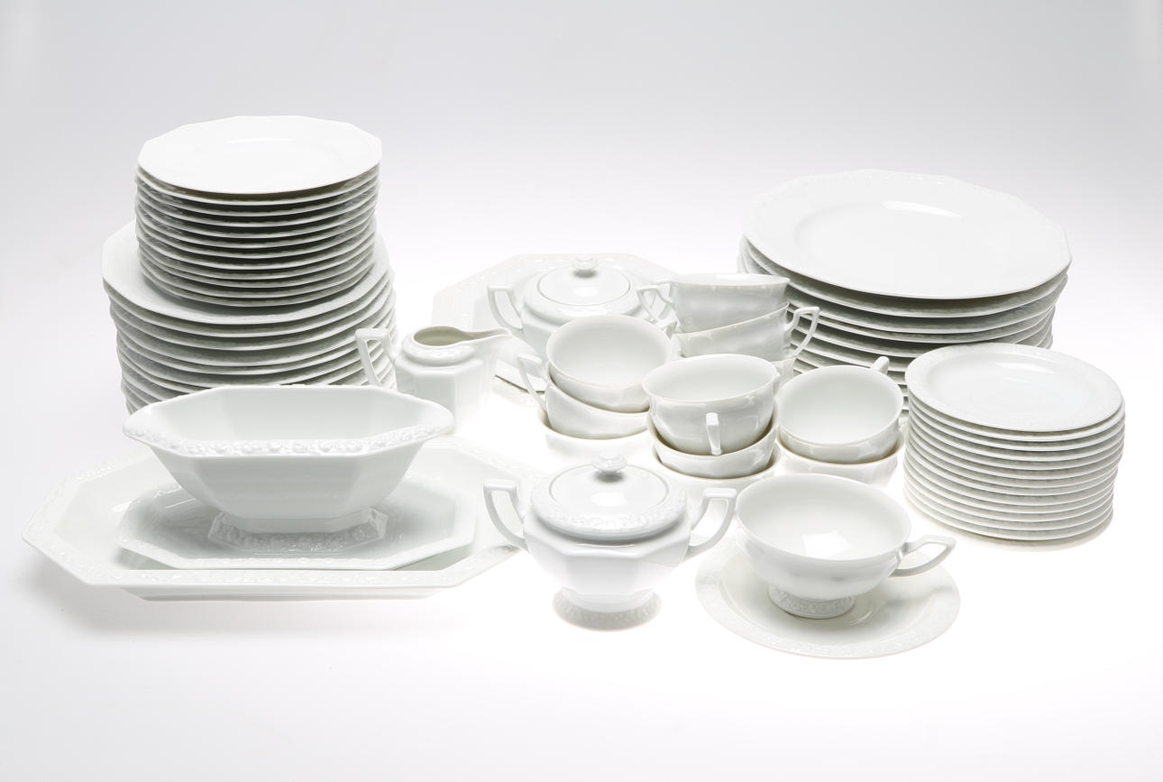 MATSERVIS, 70 delar, porslin, Classic Rose, Rosenthal, Tyskland, 1900-tal.