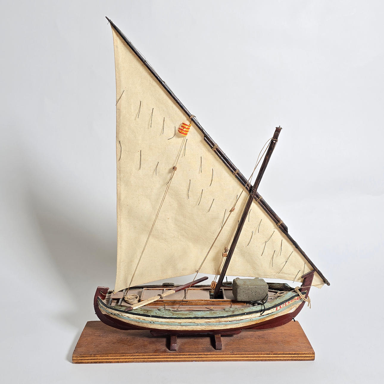 BARCO VELERO LAUD CATALAN.