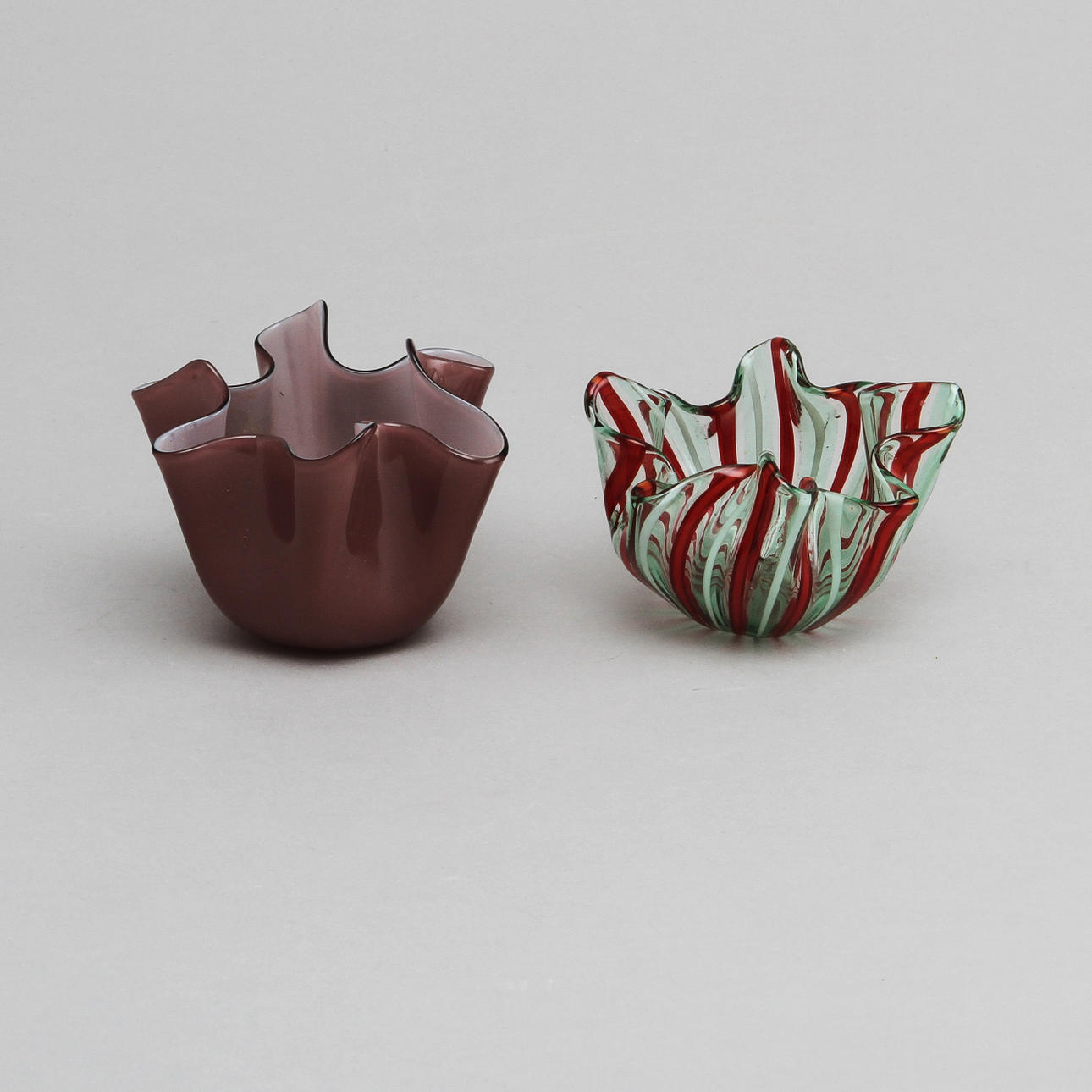 NÄSDUKSSKÅLAR, 2 st, glas, Venini, Murano, Italien.