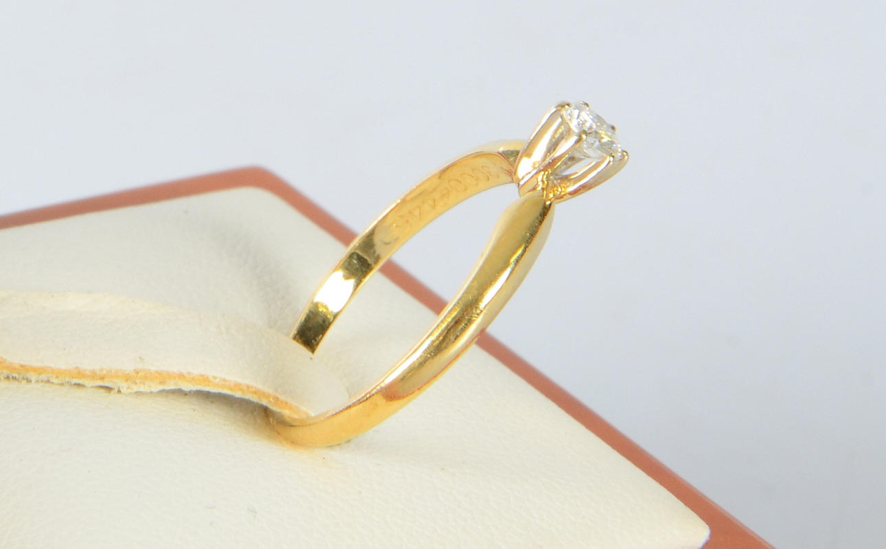 DIAMANTRING, 18K.