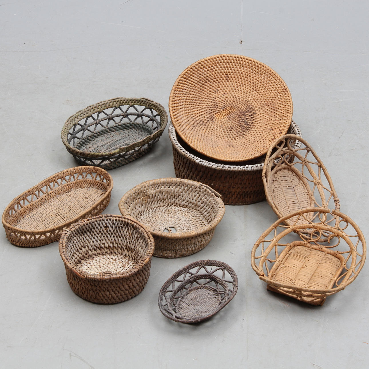 ROTKORGAR, 9 st, allmoge, 18/1900-tal.