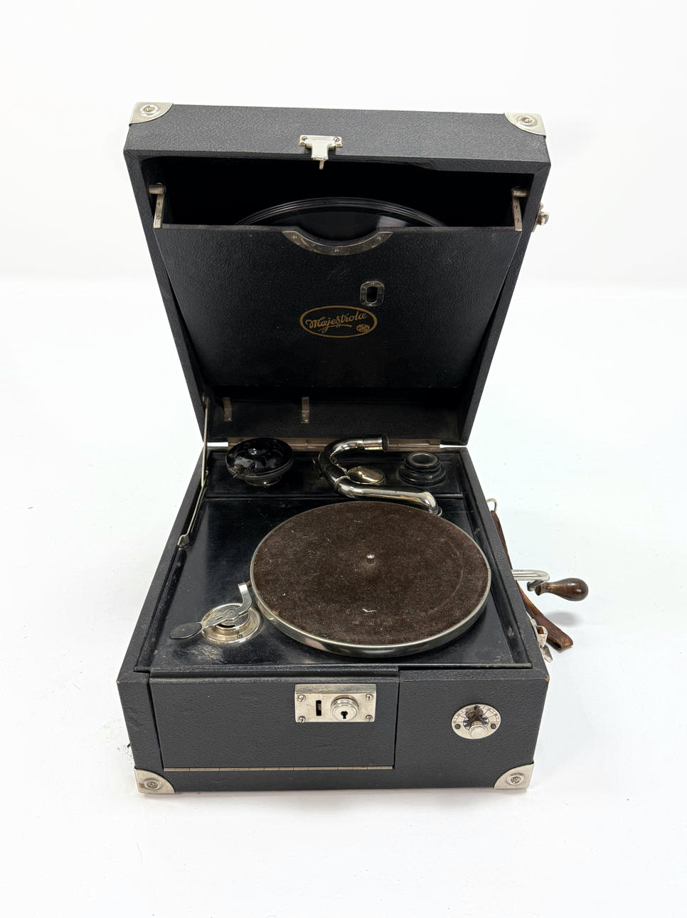 REISEGRAMMOPHON, erste Hälfte des 20. Jahrhunderts.