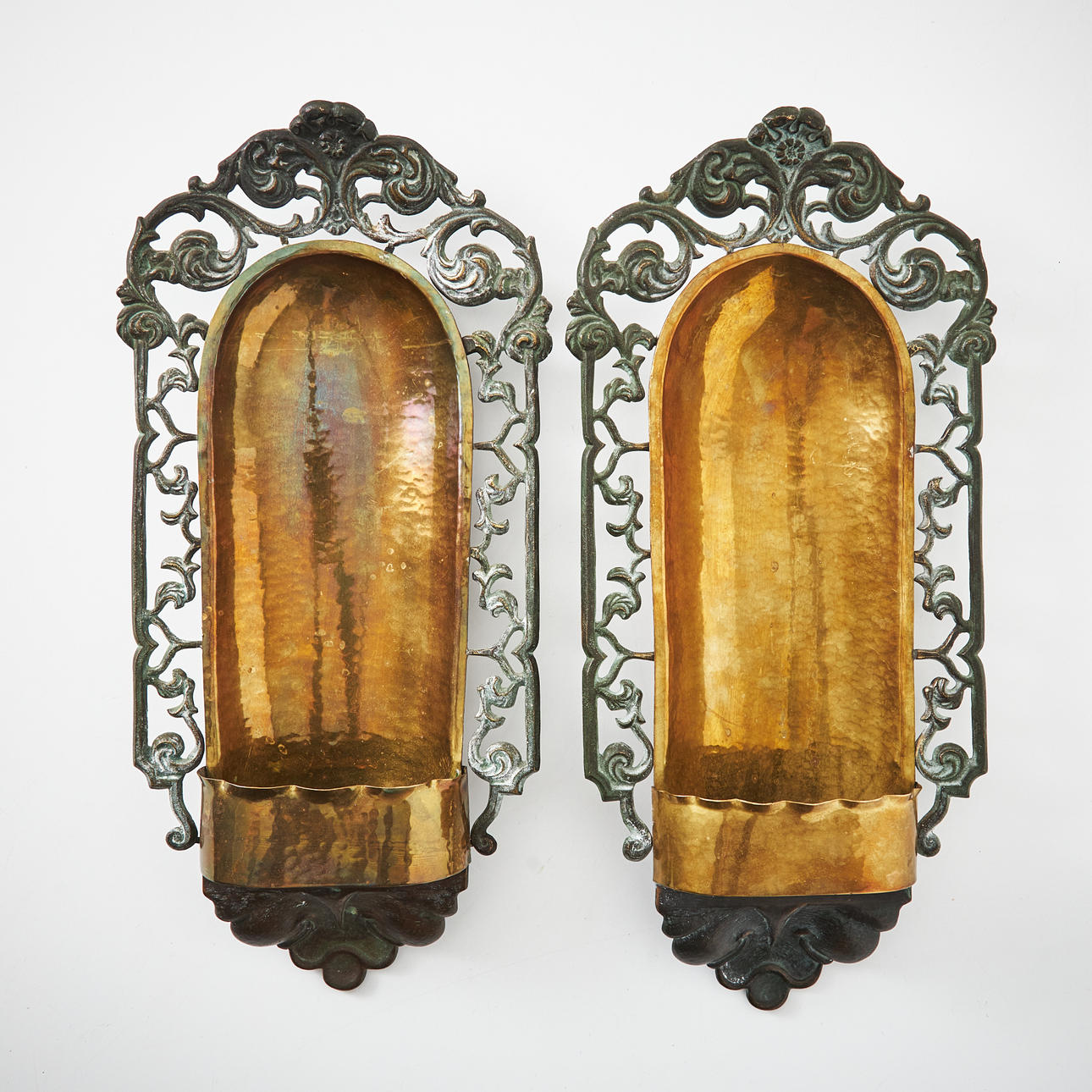 ARVID BÖHLMARKS LAMPFABRIK. A pair of 1920s sconces, Swedish Grace, patinated and polished brass.