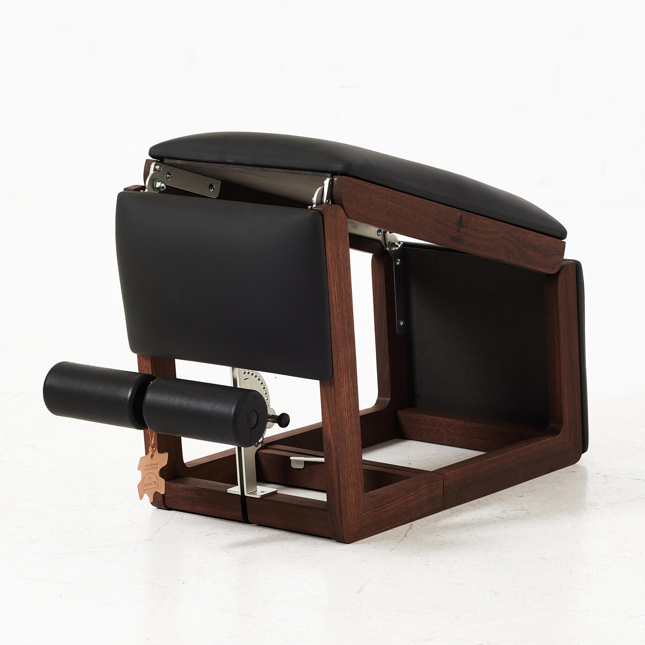 EXERCISE BENCH. NOHrd TriaTrainer Bench WaterRower. Walnut veneered with leather upholstery.