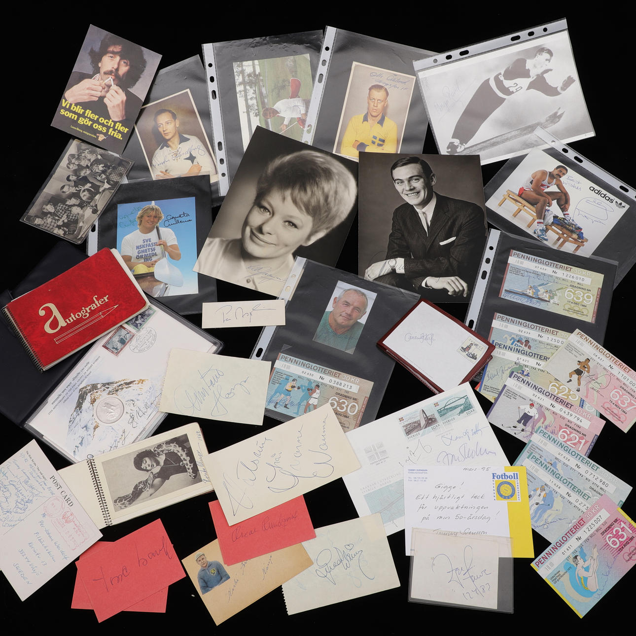 AUTOGRAPHS, approx. 100, mixed artists.