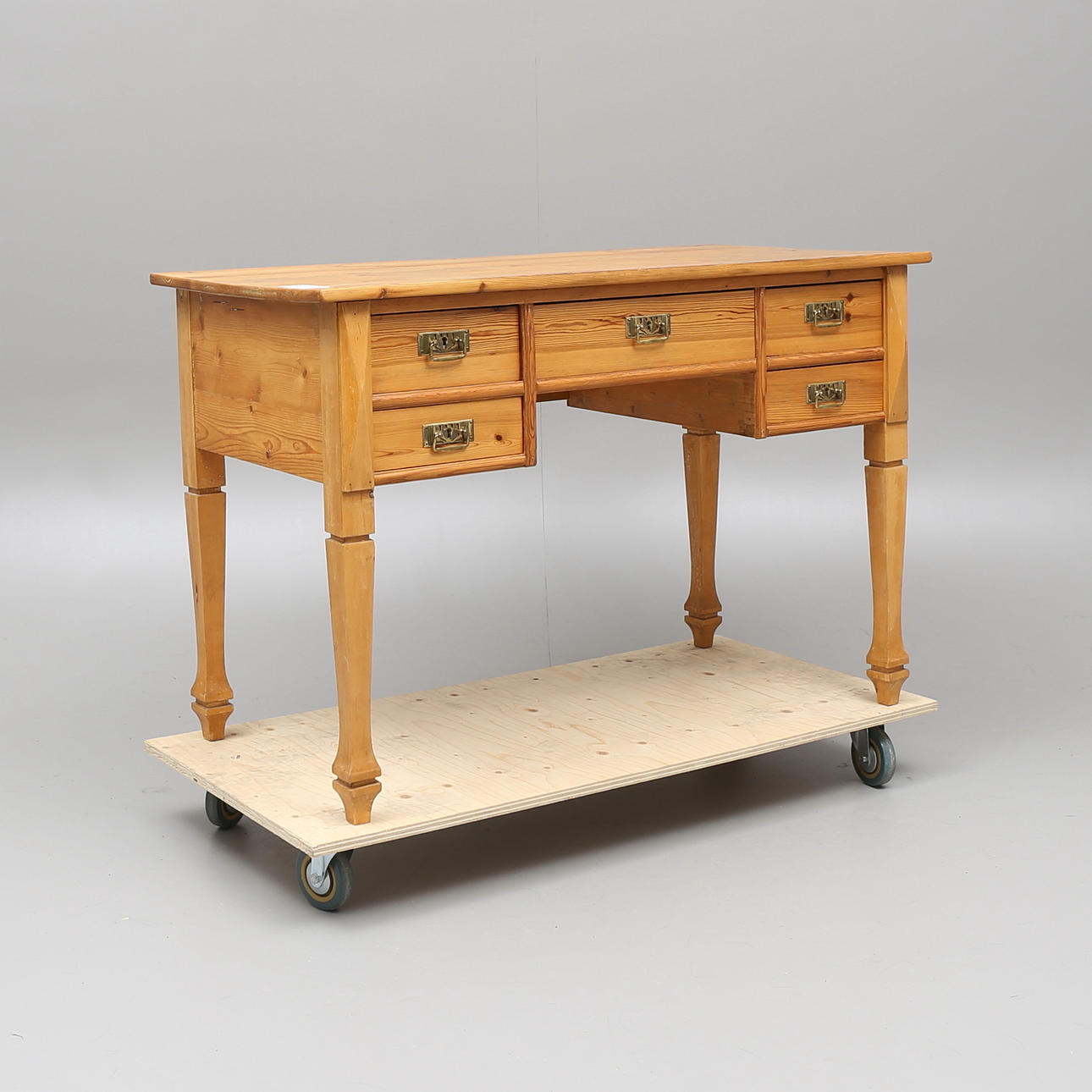 SKRIVBORD, 5-lådigt, 1900-talets första kvartal.