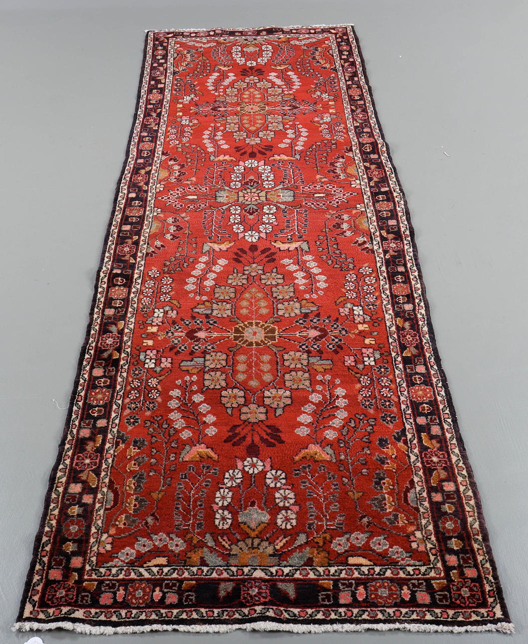 GALLERY CARPET Hamadan, 320x102 cm.