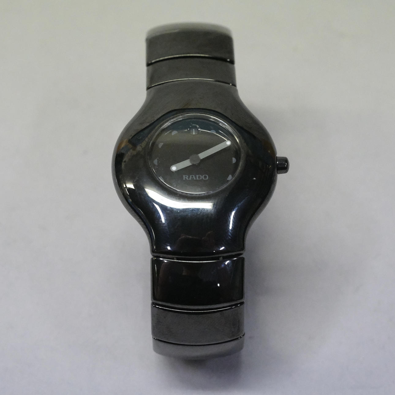 DAME ARMBÅNDSUR, RADO, „XERAMO“.