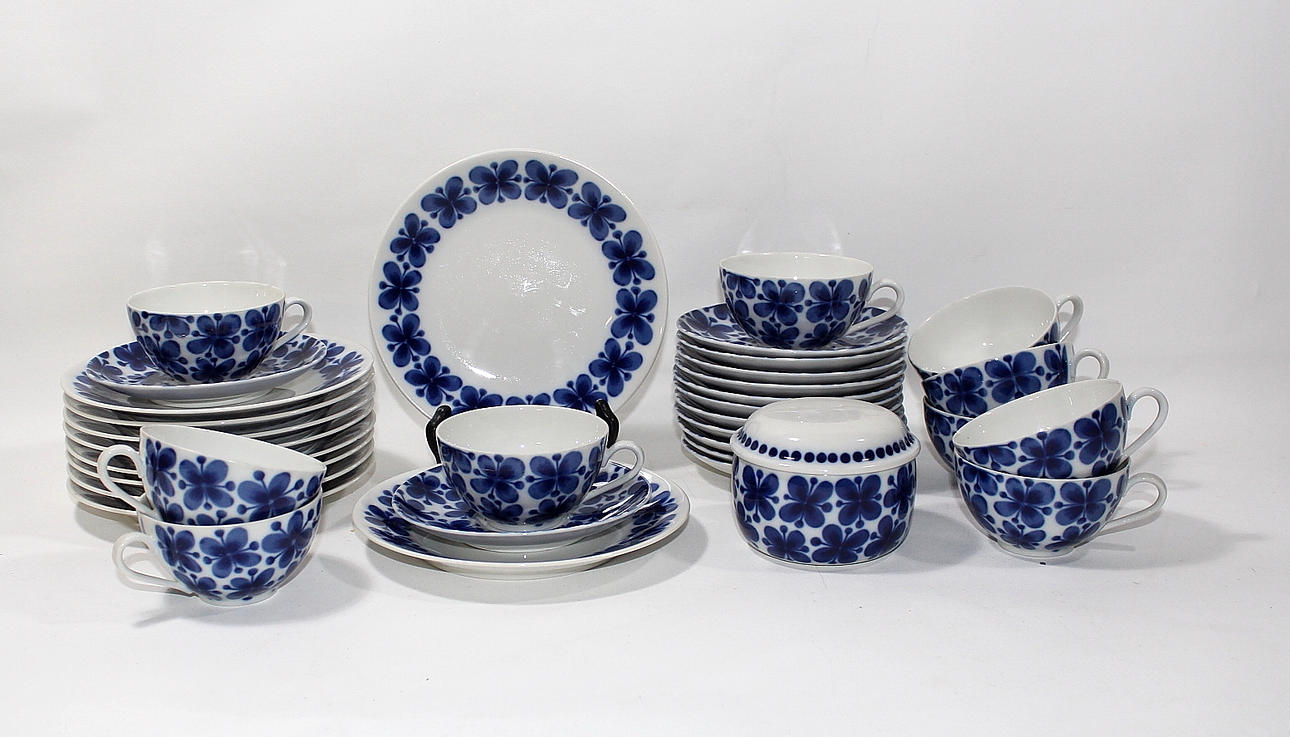 KAFFERSERVIS, 34 delar, " Mon Amie " Marianne Westman, Rörstrand.