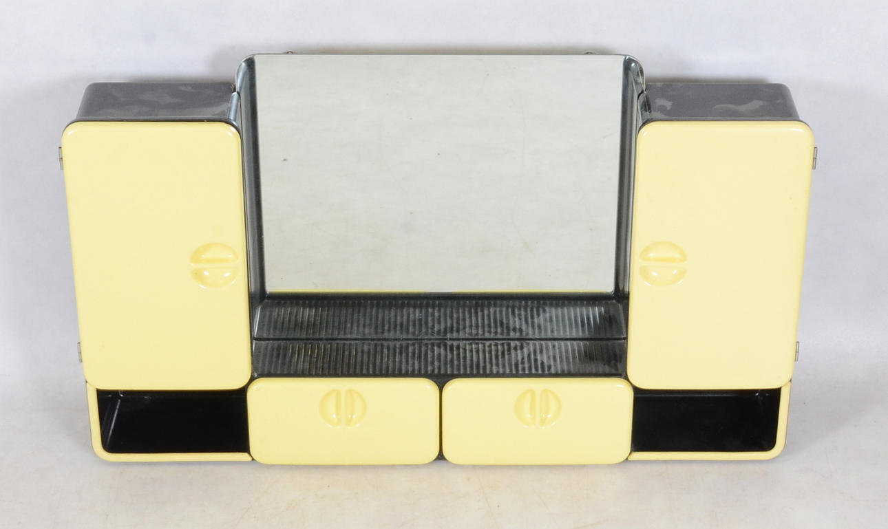 BADRUMSSKÅP, Brevettato, Torino, Italien.