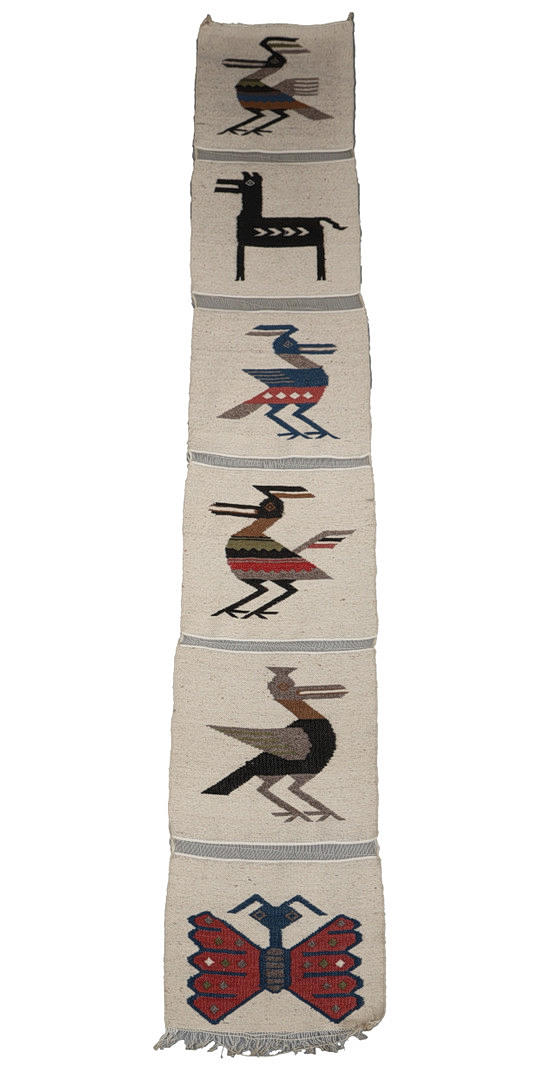 EN ECUADORIANSK VÆGHÆNGNING.