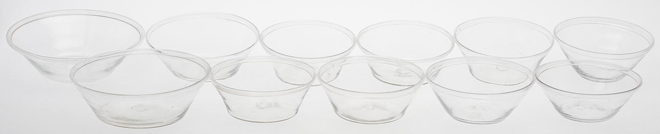 FILBUNKESKÅLAR, 11 st, glas, 1800/1900-tal.