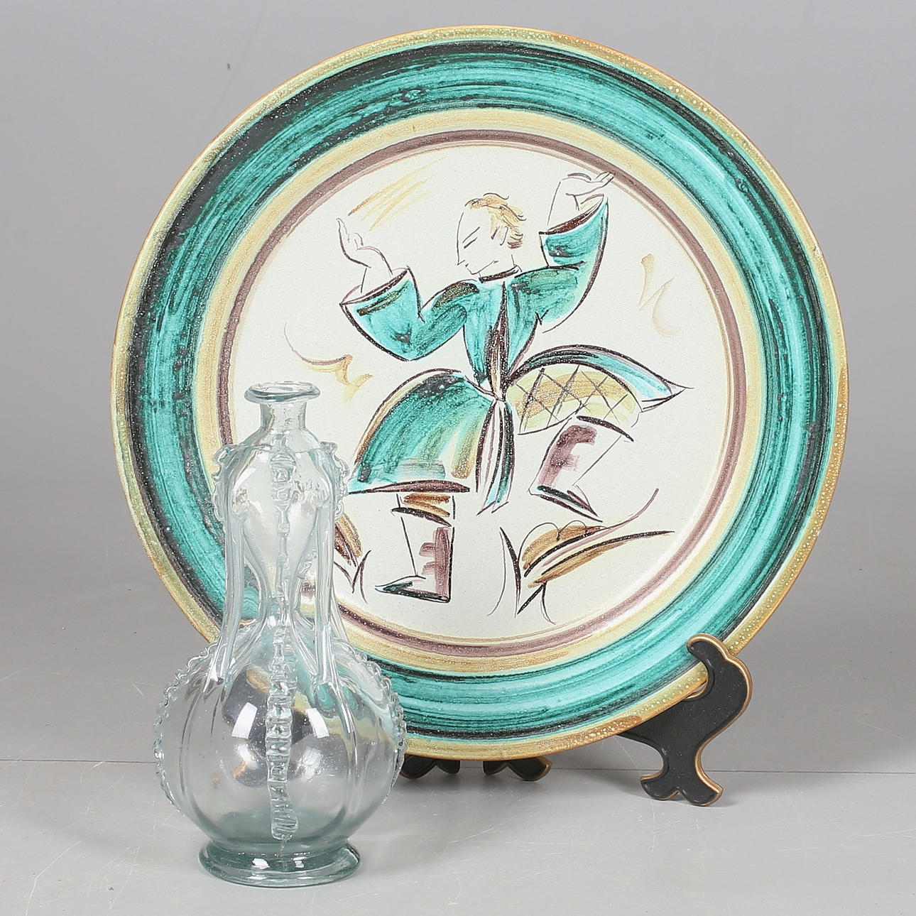 KLUCKVAS samt UPPLÄGGNINGSFAT, Maggie Wibom, Bo Fajans, 1900-tal.