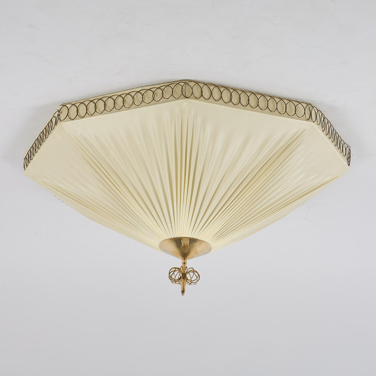 DECKENLAMPE/PLAFOND. Mitte des 20. Jahrhunderts.