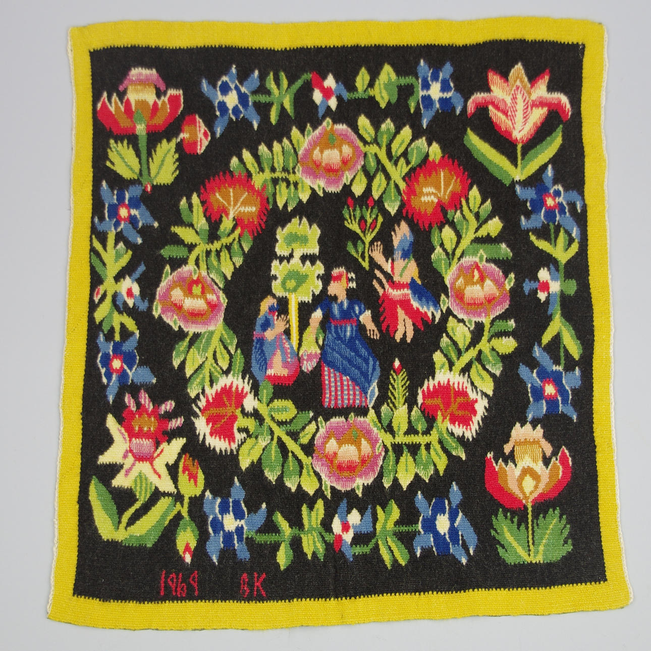FLAMSKVÄVNAD, "Bebådelsen", daterad 1969 efter äldre förlaga.