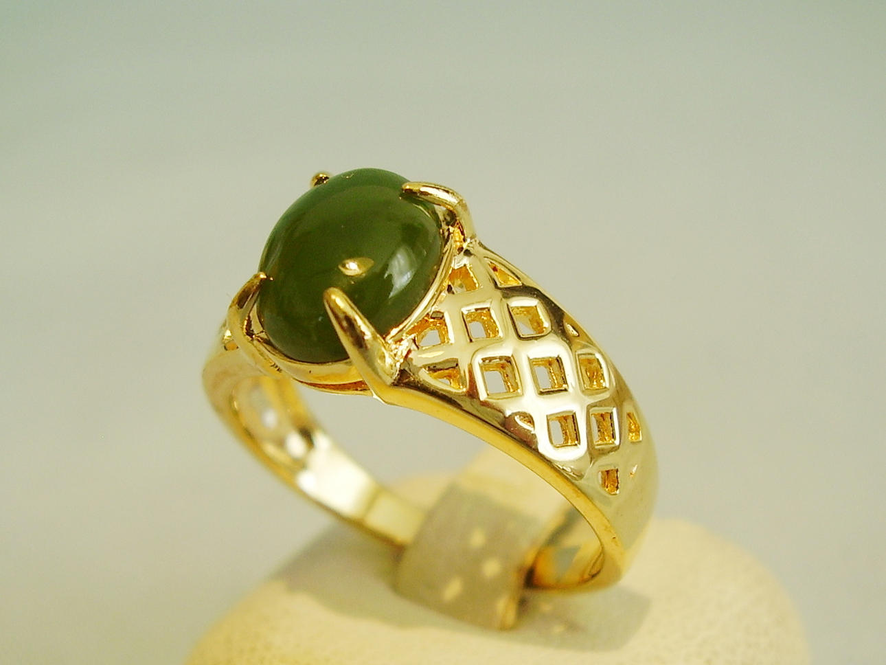 JADE RING silverguldpläterad.