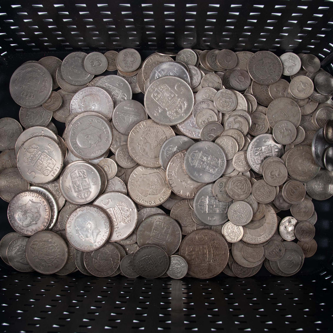 COIN SILVER, 1654 g.