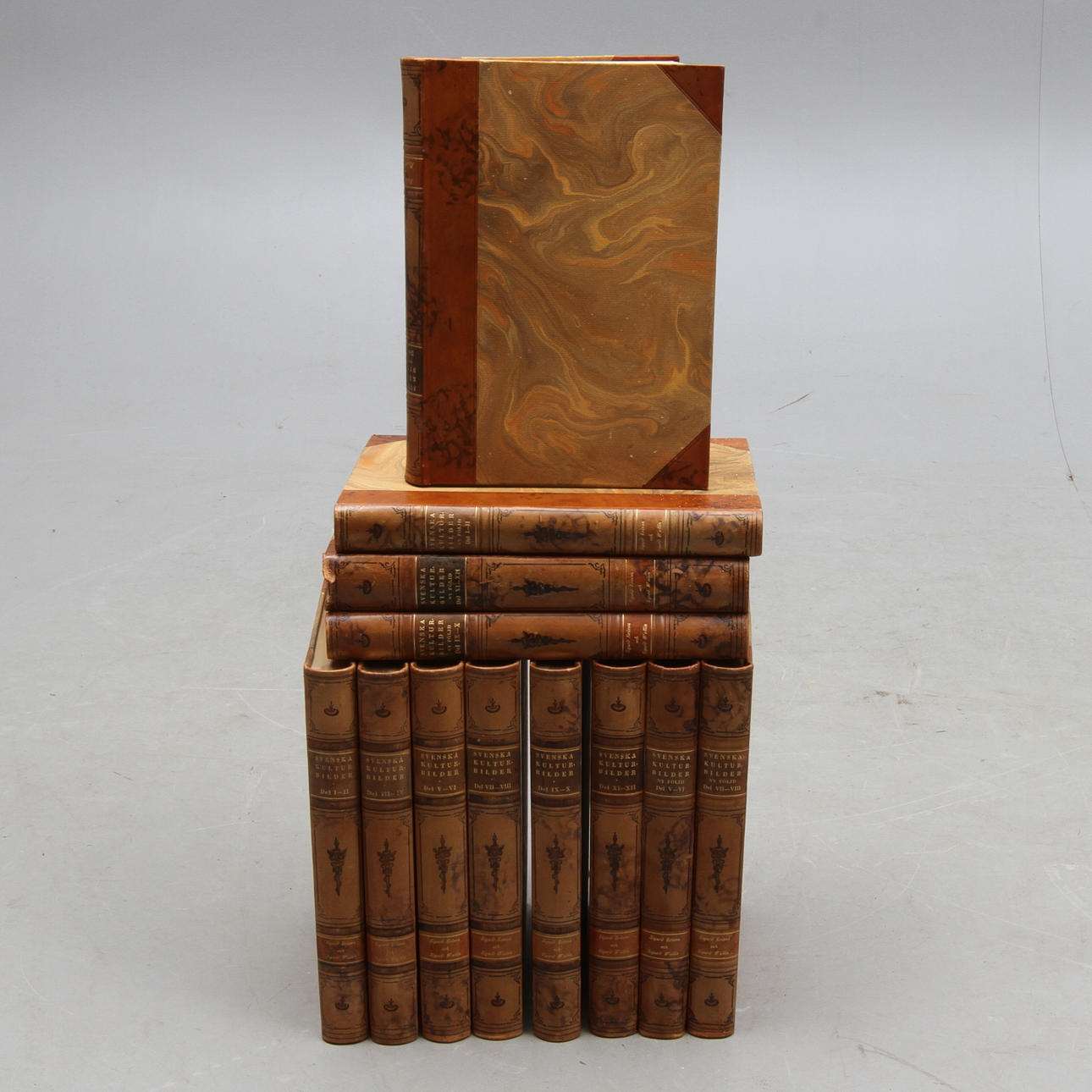 BÖCKER, 12 volymer, "Svenska Kulturbilder", del I-XII samt "Ny följd", del I-XII, Sigurd Erixon, Sigurd Wallin, Skoglunds Bokförlag, 1932-1938.