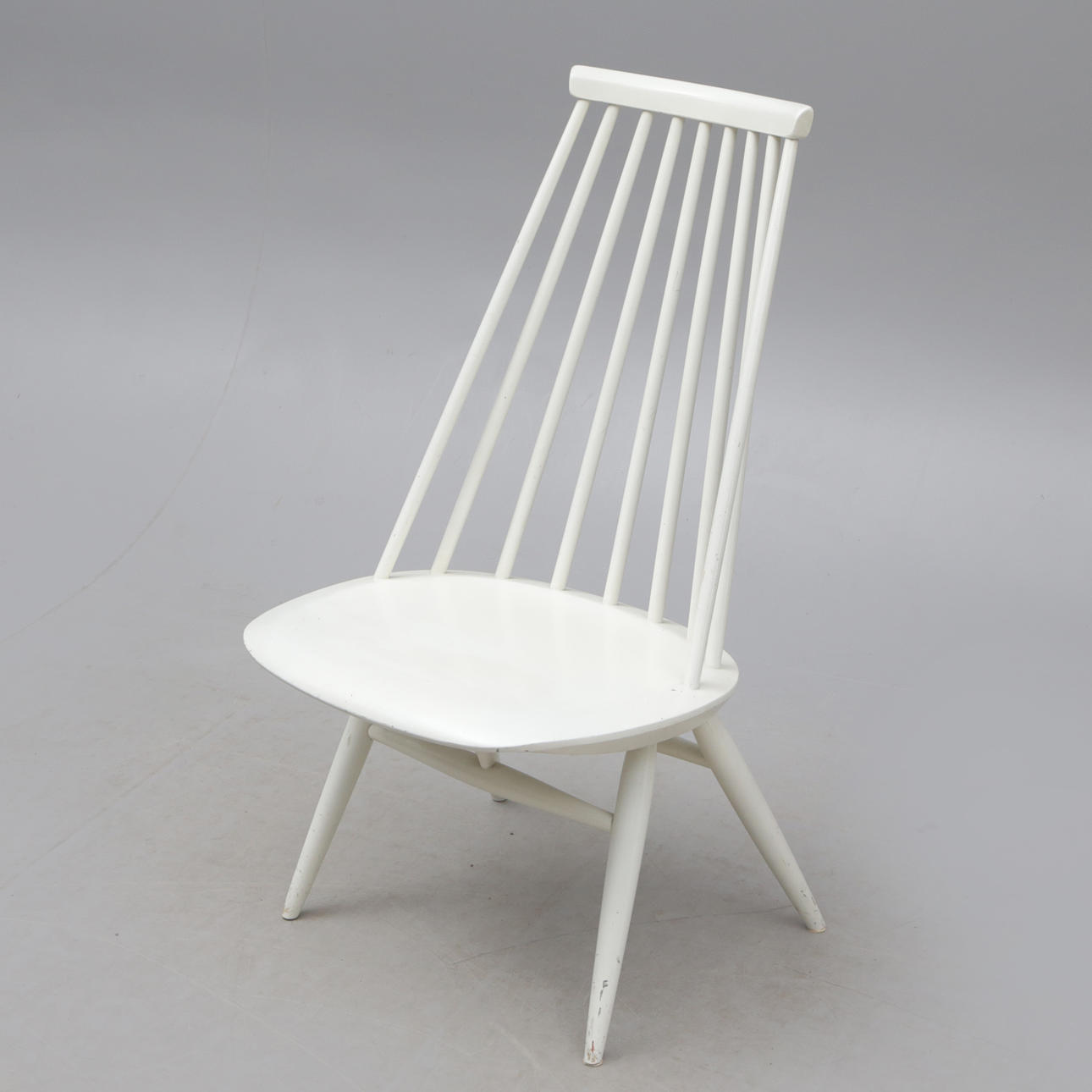 STOL, Tapiovaara, Edsbyverken, stämplad på undersidan.