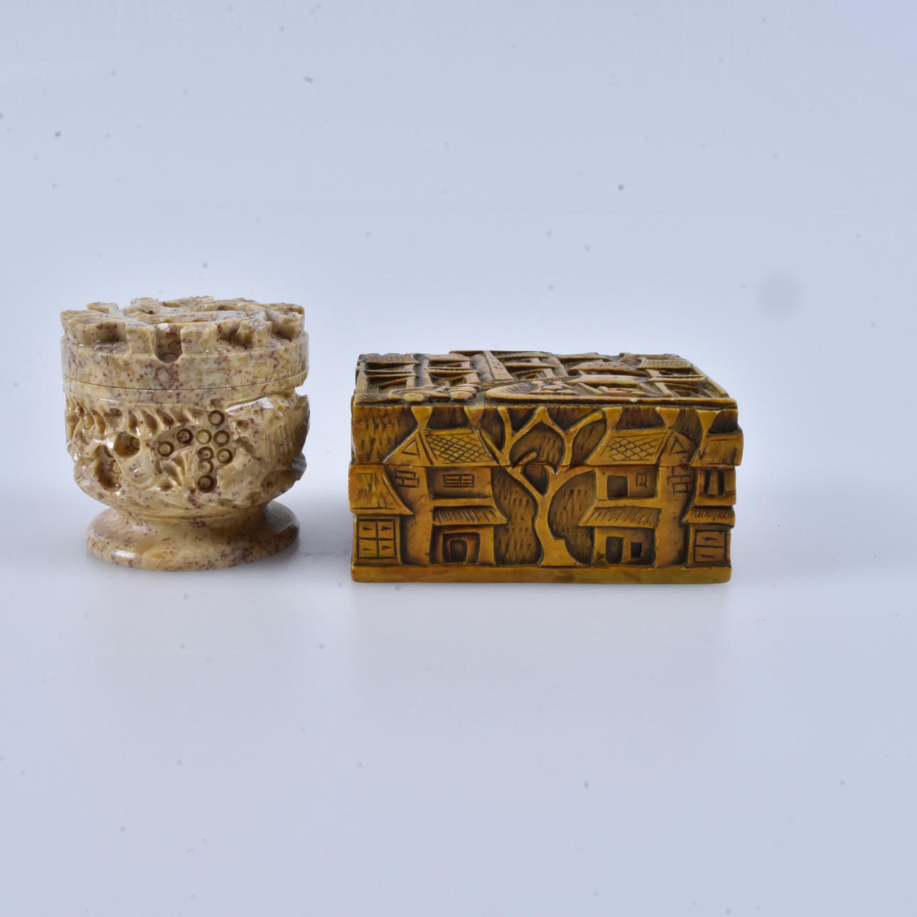 KANSIA, 2 kpl, orientaali, 1900-luku.