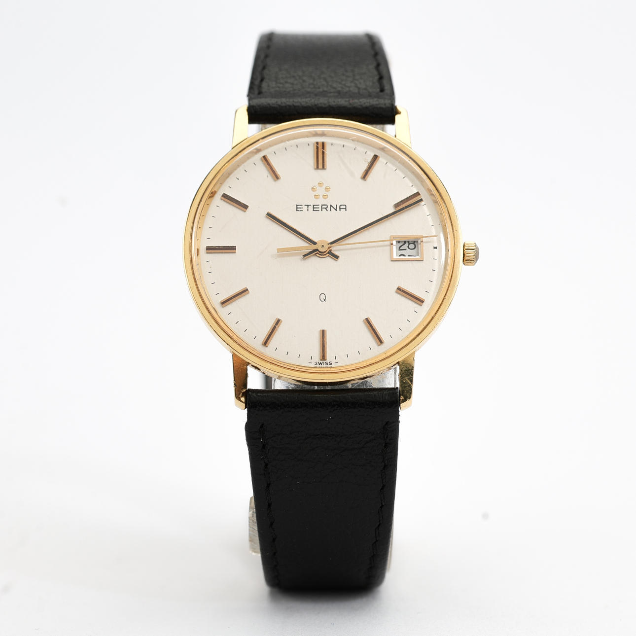 ETERNA, Wristwatch, 18K gold quartz, date, 1980s.