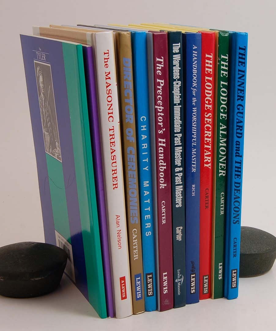 FRIMURERI.  HANDBÖCKER. elva böcker om ritualen 1988-2001.