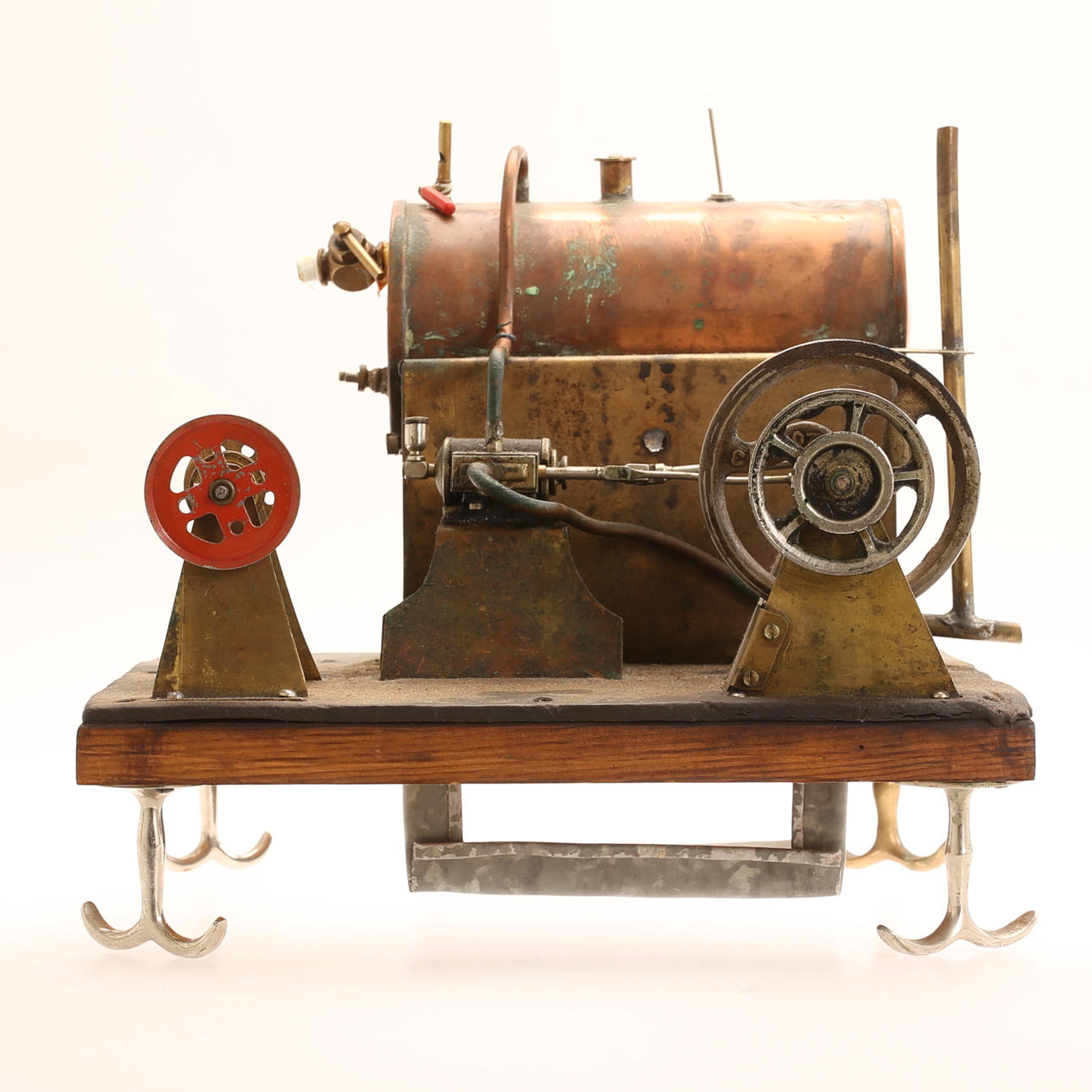 STEAM ENGINE, metal and copper.