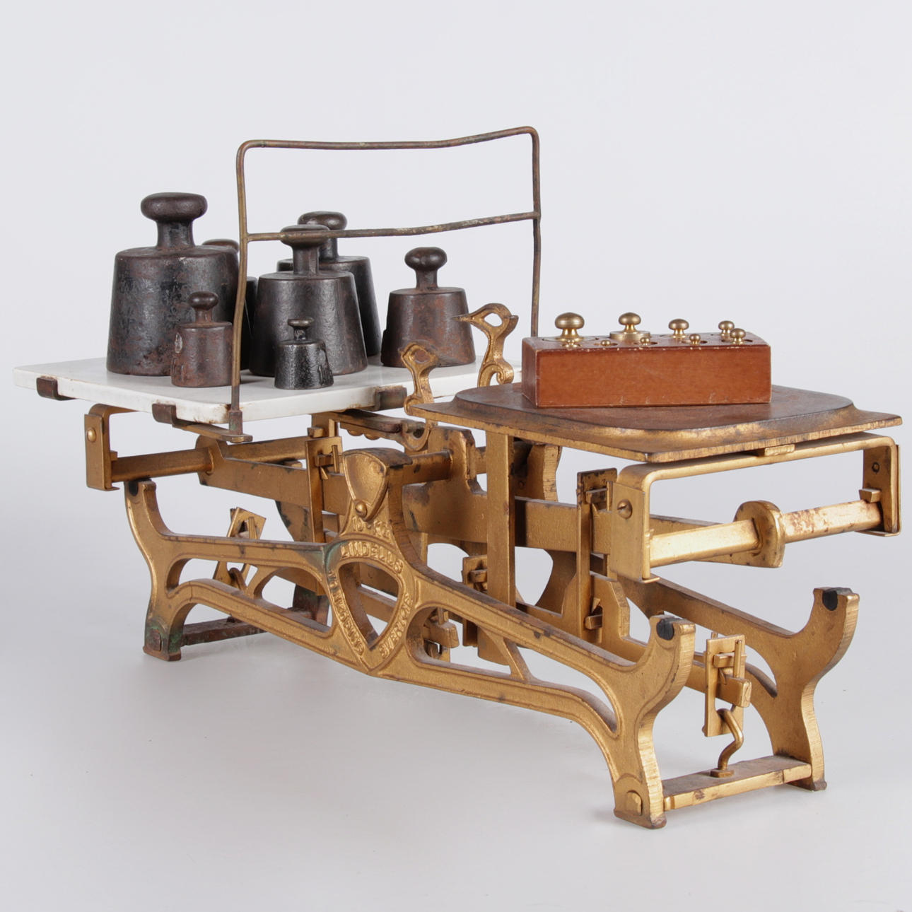 TORGVÅG med två viktsatser, Lindells, Jönköping, 1900-tal.