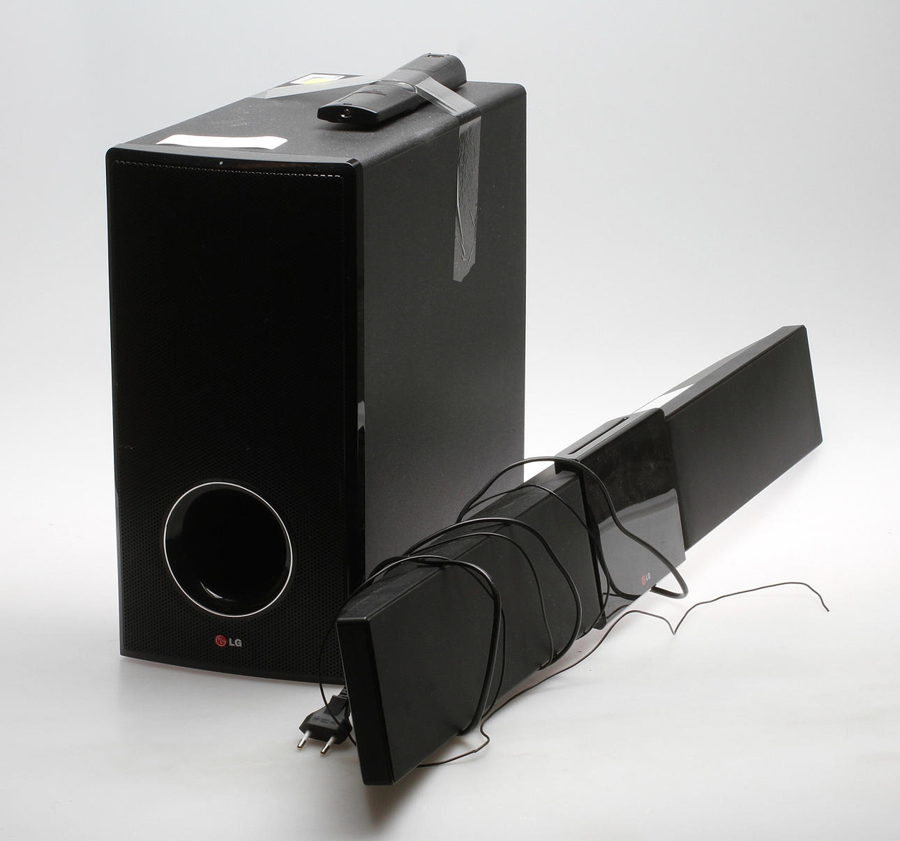 SOUNDBAR, två delar, BB4330AN, LG.