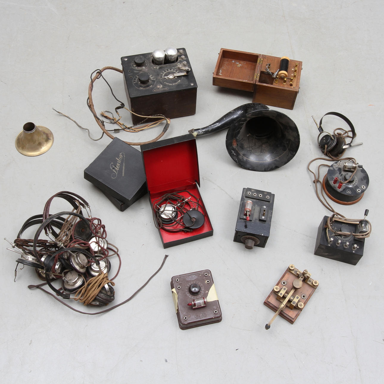 PARTI TEKNIKA, bland annat för radio, 1800/1900-tal.