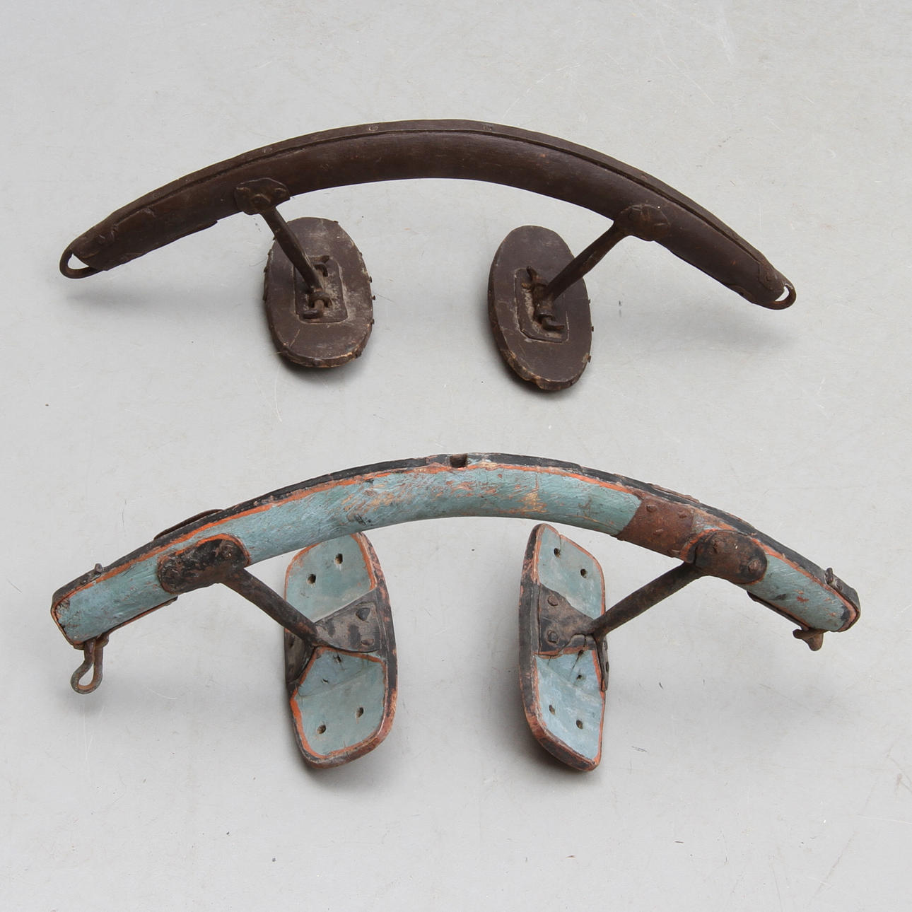 SELBÅGAR, 2 st, 1700/1800-tal.