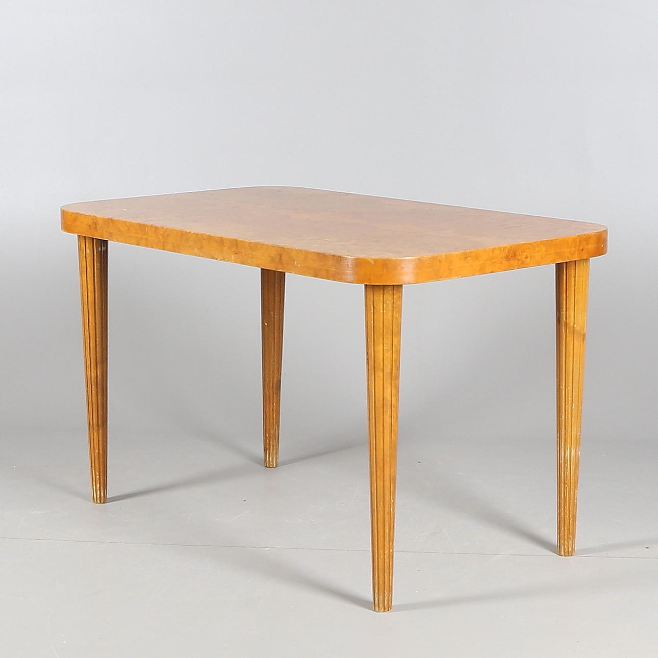 SOFFBORD, med rotfanér, 1940-tal.