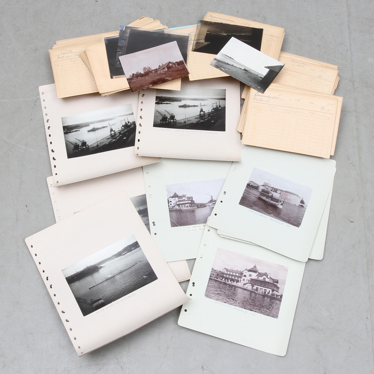 DIVERSE FOTON OCH NEGATIV, mestadels Roslagen med omnejd,1900-talets första hälft.