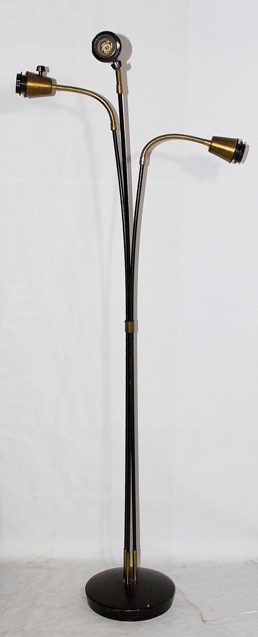 GOLVLAMPA, 3 armad, metall, STA typ 181/3.