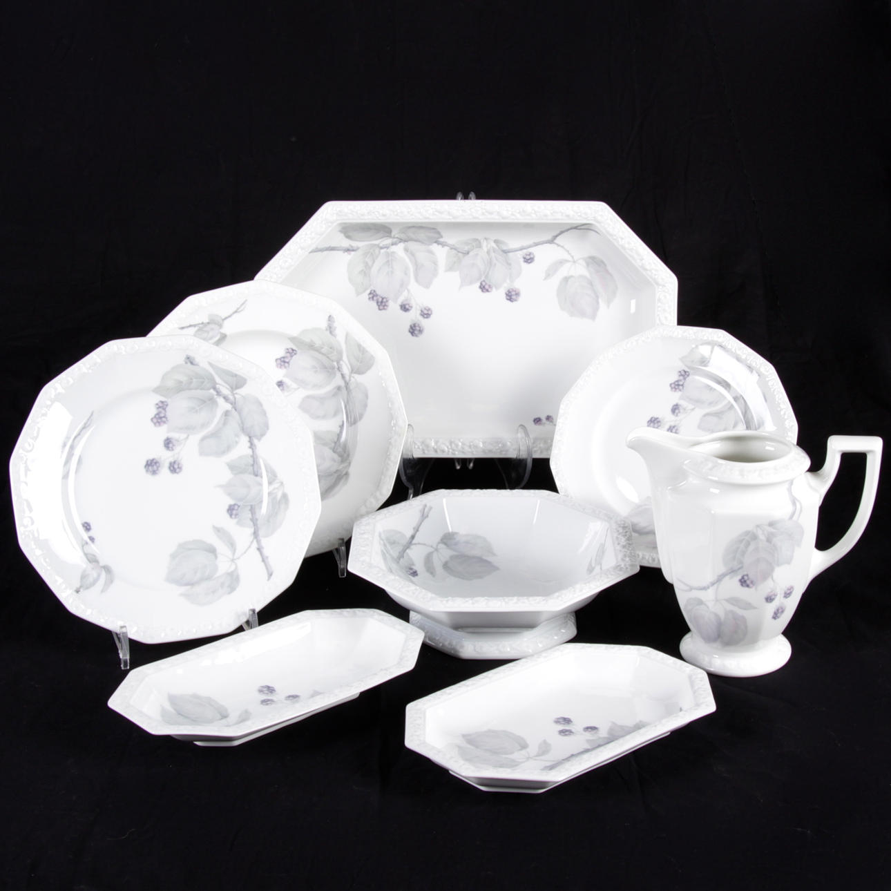 MATSERVIS, 42 delar, "Maria Björnbär", Rosenthal.