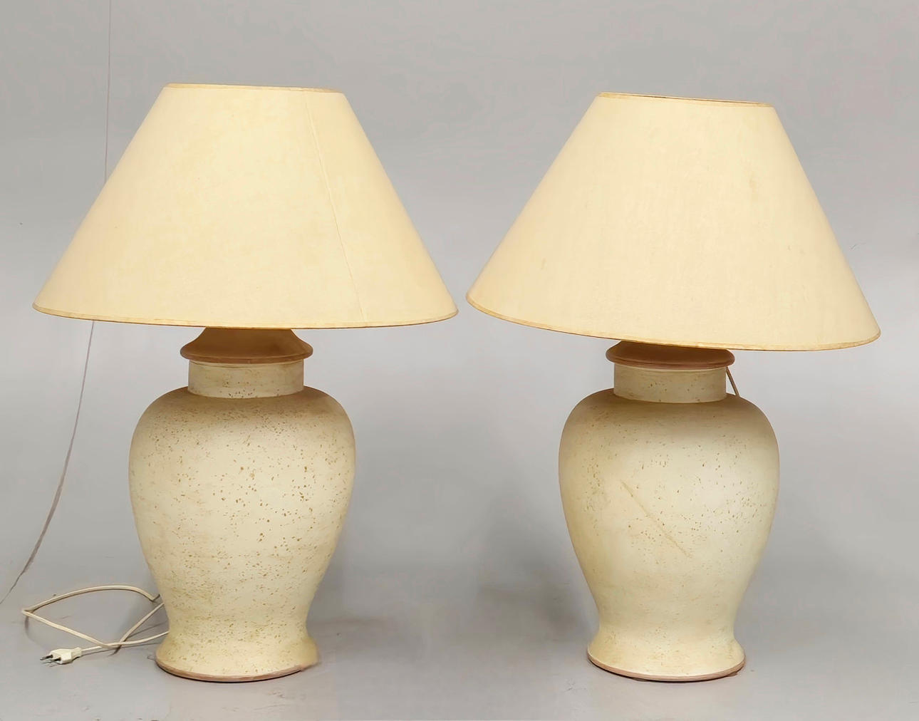 TWO TABLE LAMPS.