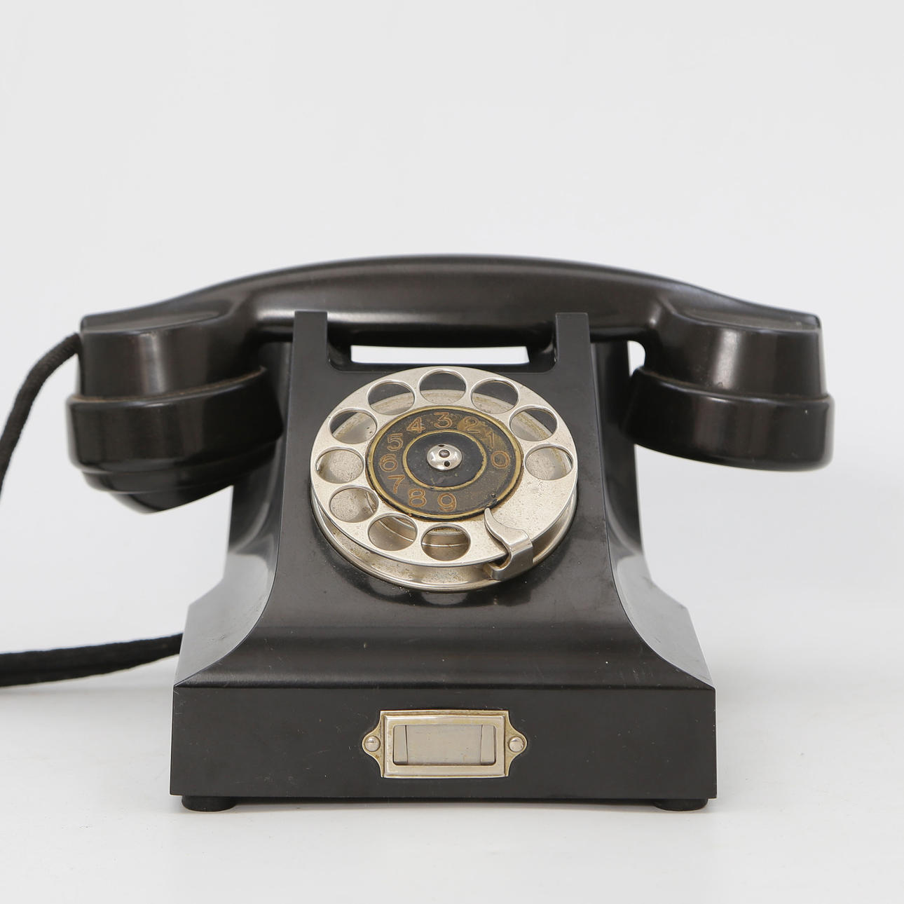 TELEPHONE, BACKELITE, 1940S.