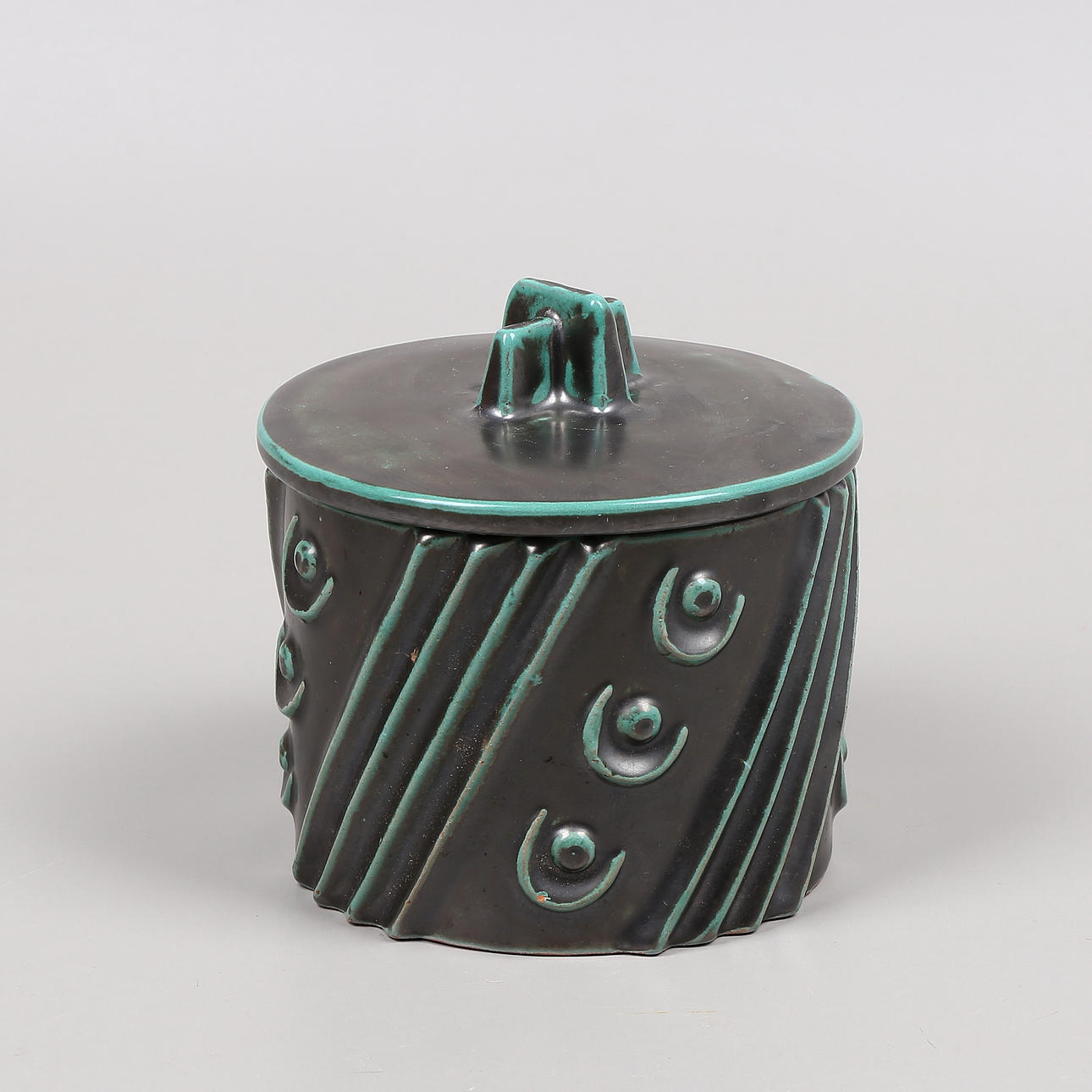 ANNA-LISA THOMSON. Jar, ceramic, “St. Erik”, Upsala-Ekeby.