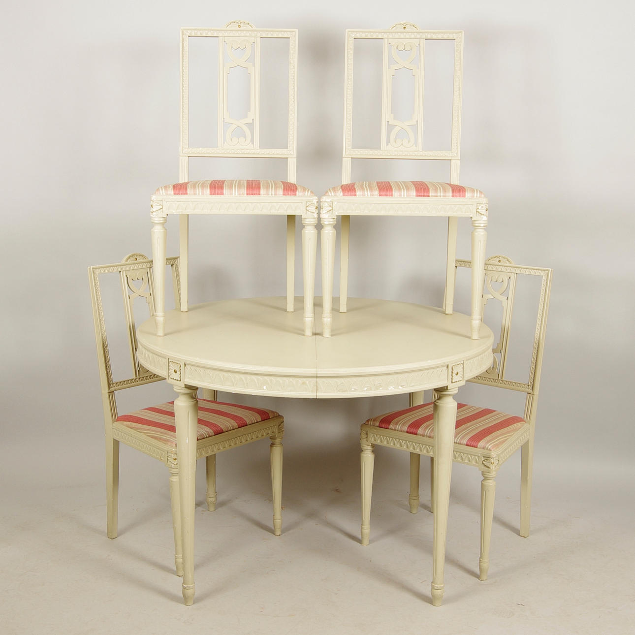 MATSALSGRUPP, gråmålad, gustaviansk stil, 1900-tal.