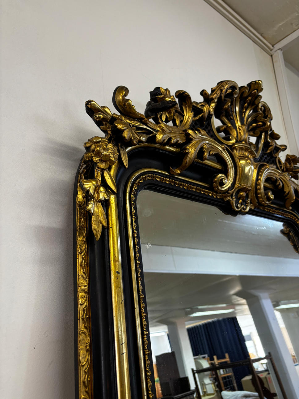 A 19th century neo-rococo mirror.